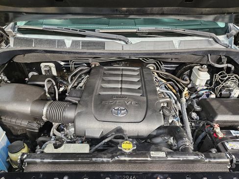Used 2014 Toyota Tundra 1794 Edition AWD/4WD image 19