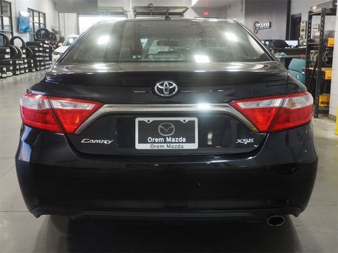 Used 2016 Toyota Camry XLE image 22