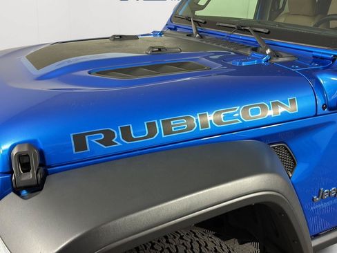 Used 2021 Jeep Wrangler Unlimited Rubicon 4xe w/ Cold Weather Group AWD/4WD image 12