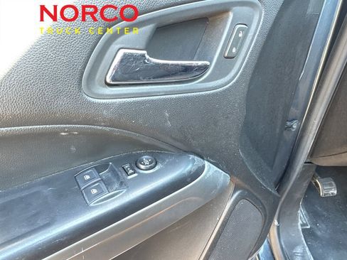 Used 2019 Chevrolet Colorado LT w/ LT Convenience Package image 17