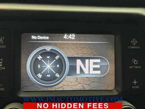 Used 2018 Jeep Wrangler Unlimited Sport S AWD/4WD image 27