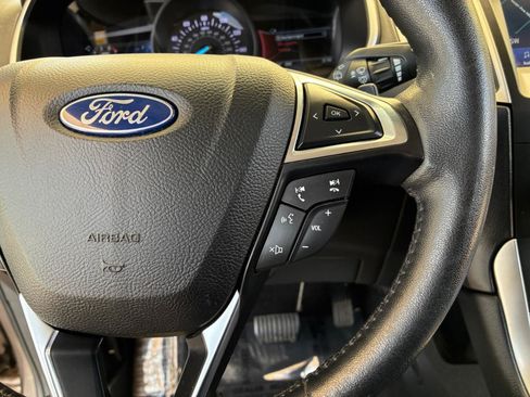 Used 2019 Ford Edge SEL w/ Equipment Group 201A AWD/4WD image 28