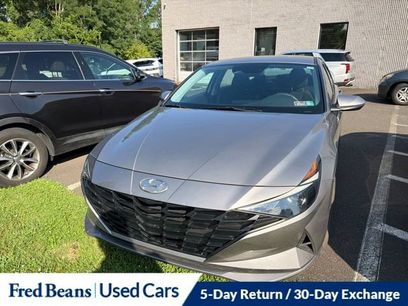 Used 2023 Hyundai Elantra SEL w/ Cargo Package