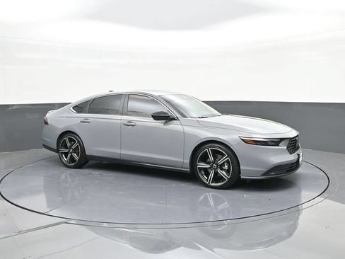 Certified 2024 Honda Accord Sport image 17