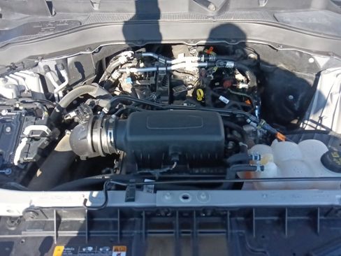 Used 2024 Ford Explorer XLT w/ Equipment Group 202A image 36