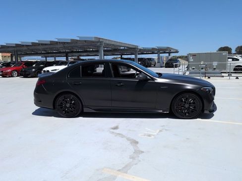 Used 2025 Mercedes-Benz C 43 AMG 4MATIC Sedan image 4