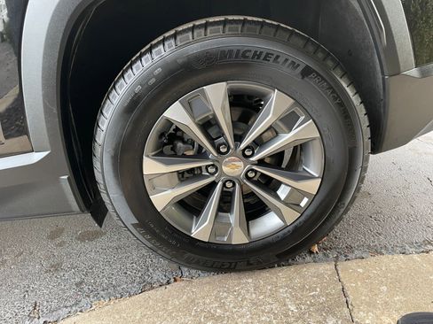 Used 2025 Chevrolet Equinox LT image 29