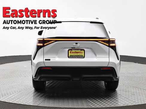 Used 2023 Toyota bZ4X XLE w/ Weather Package AWD/4WD image 6