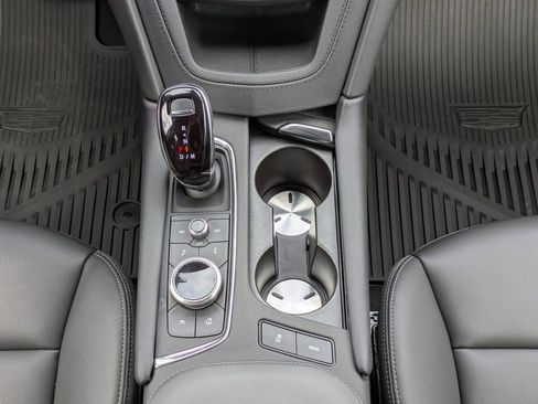 Certified 2025 Cadillac XT5 Luxury image 21