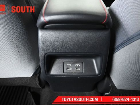 Used 2023 Toyota Corolla SE FWD image 24