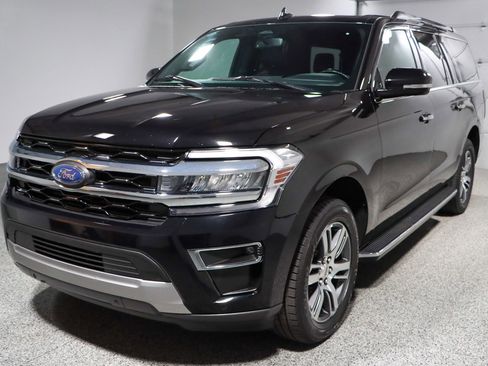 Used 2023 Ford Expedition Max Limited image 35
