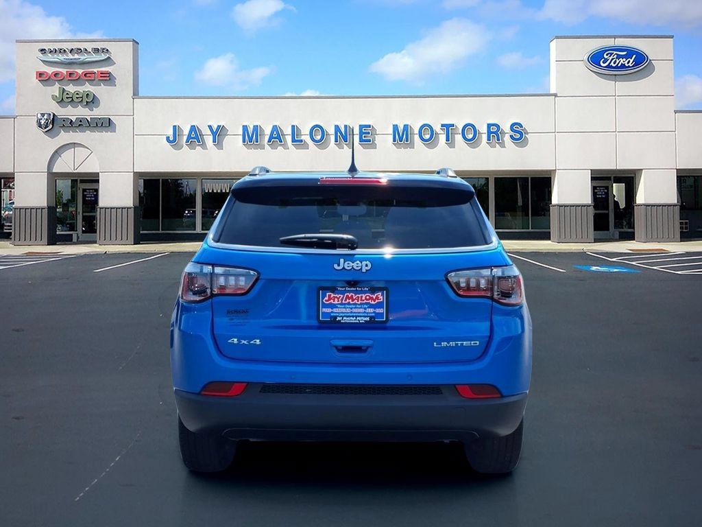 Used 2026 Jeep Compass Limited AWD/4WD image 4