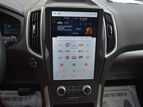 Used 2024 Ford Edge SE AWD/4WD image 23