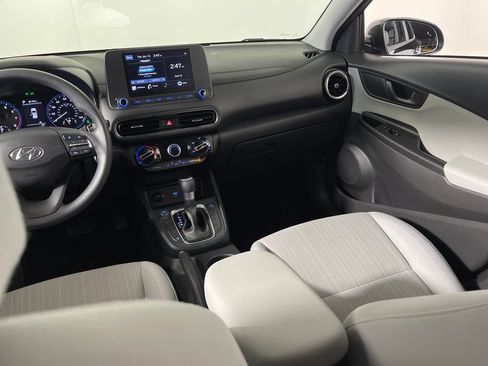 Certified 2023 Hyundai Kona SEL AWD/4WD image 17