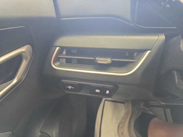 Certified 2025 Kia K4 FWD image 20