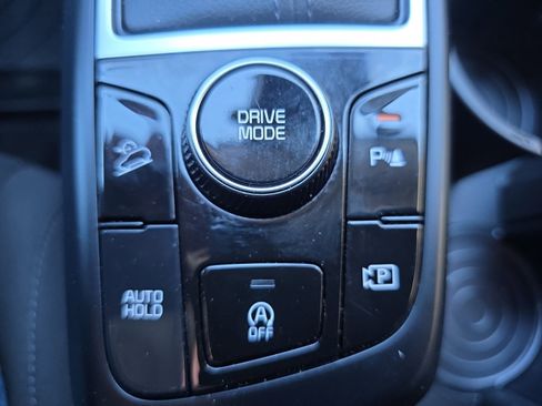 Certified 2024 Kia Sportage LX image 17