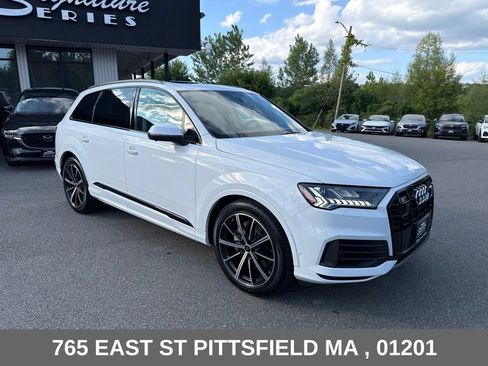 Used 2024 Audi Q7 3.0T Prestige AWD/4WD image 9