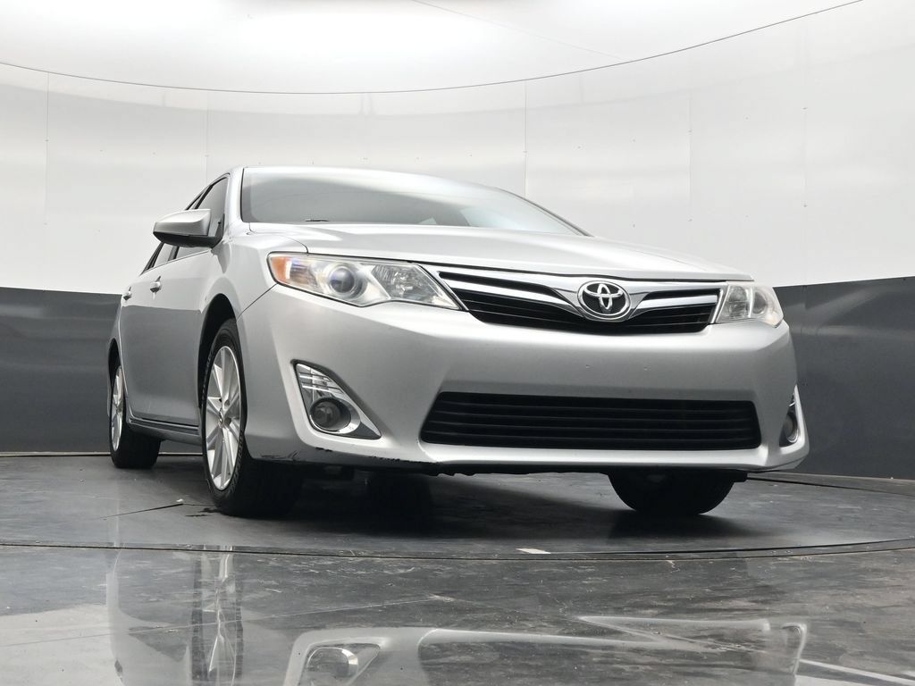 Used 2012 Toyota Camry XLE FWD image 31