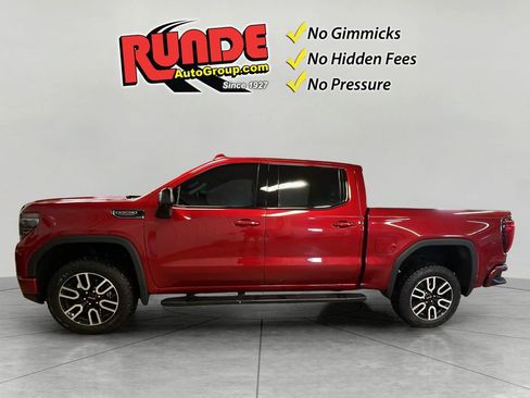 Used 2024 GMC Sierra 1500 AT4 w/ Technology Package image 8