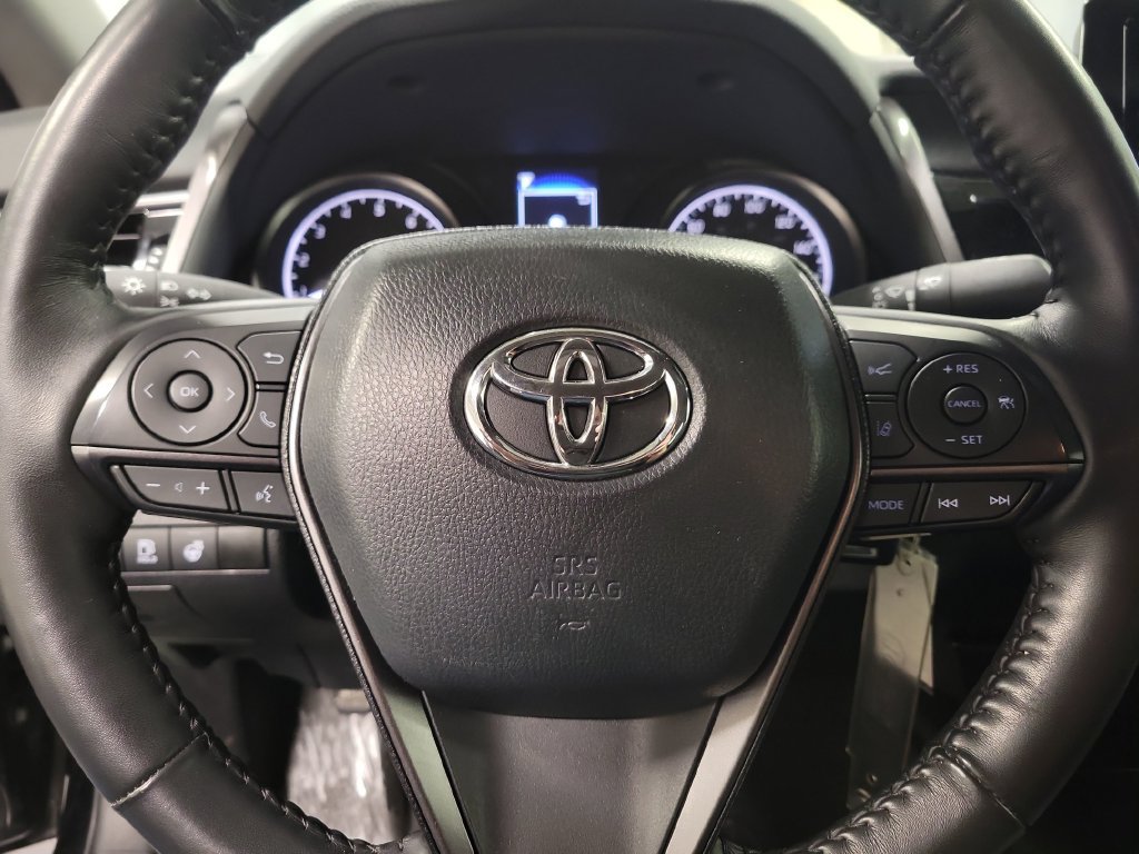 Used 2024 Toyota Camry SE FWD image 23