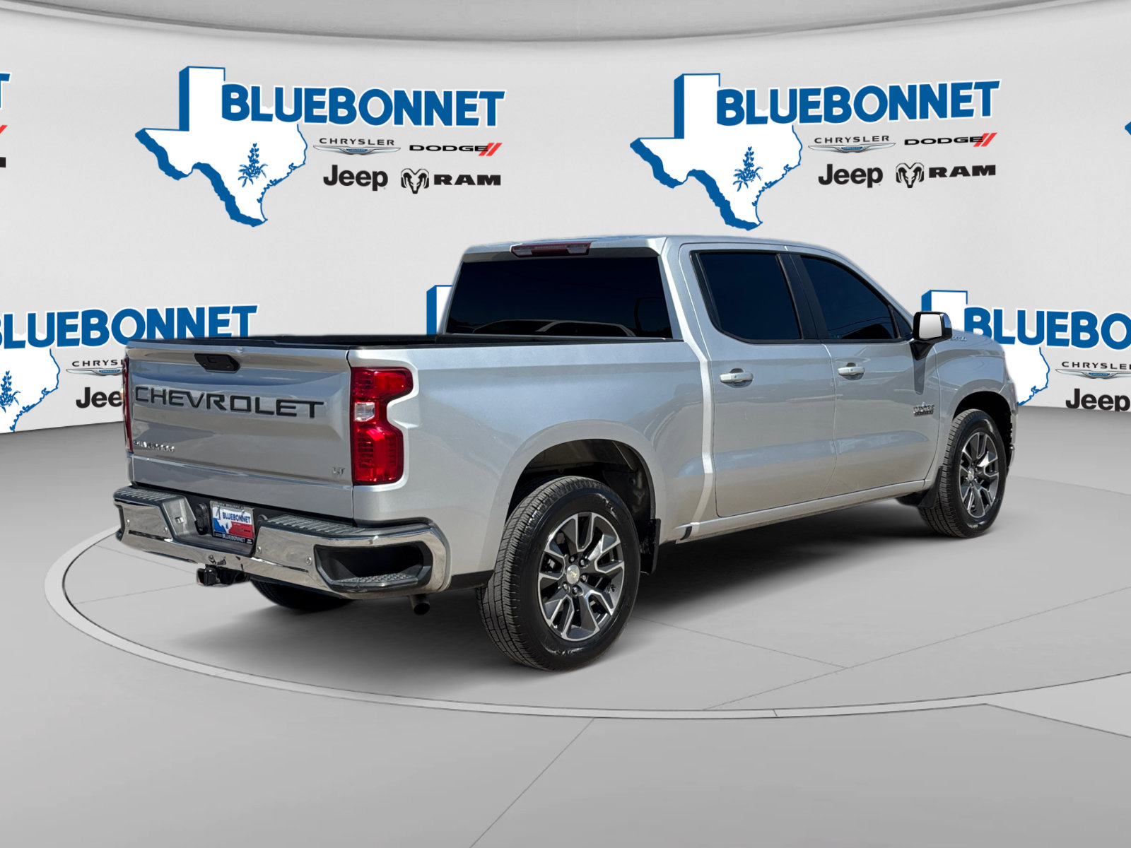 Used 2019 Chevrolet Silverado 1500 LT w/ Texas Edition RWD image 5
