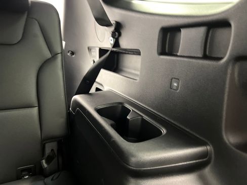 Used 2023 Kia Telluride EX X-Line image 36