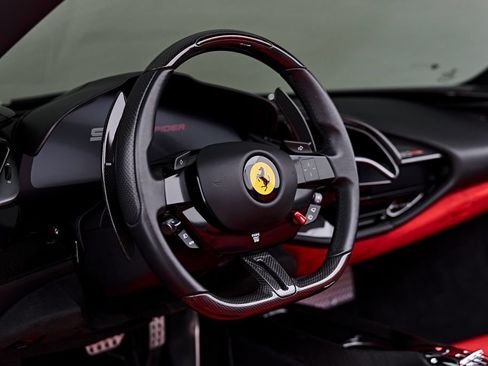 Used 2024 Ferrari SF90 Spider AWD/4WD image 60