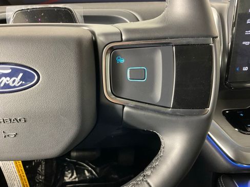 New 2026 Ford Expedition Max Platinum w/ Driver's Package AWD/4WD image 27