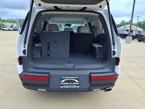 New 2026 Hyundai Santa Fe SE FWD image 18