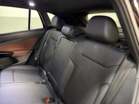 Used 2021 Volkswagen ID.4 Pro S RWD image 7
