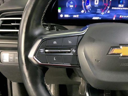 Used 2024 Chevrolet Traverse LT AWD/4WD image 18