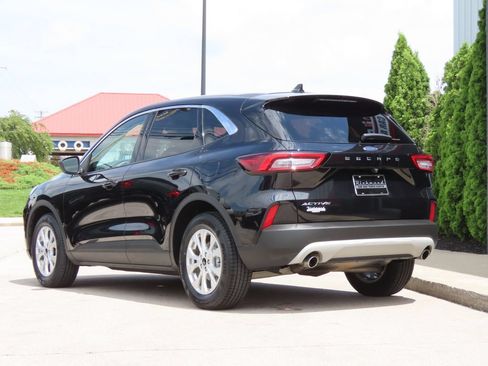 Used 2024 Ford Escape Active FWD image 10