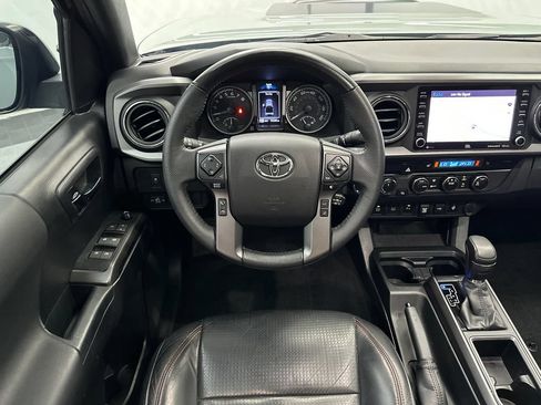 Used 2021 Toyota Tacoma TRD Pro AWD/4WD image 24