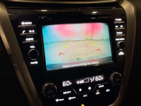 Used 2023 Nissan Murano SV AWD/4WD image 17