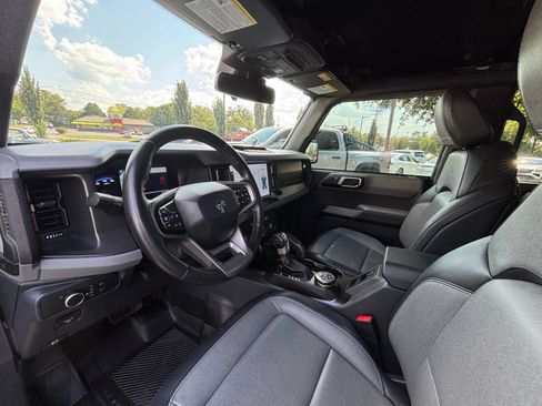 Used 2022 Ford Bronco Everglades AWD/4WD image 10