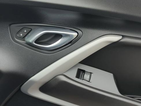 Used 2019 Chevrolet Camaro LS RWD image 25