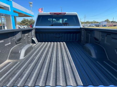 Used 2026 Chevrolet Silverado 3500 High Country w/ Technology Package image 10