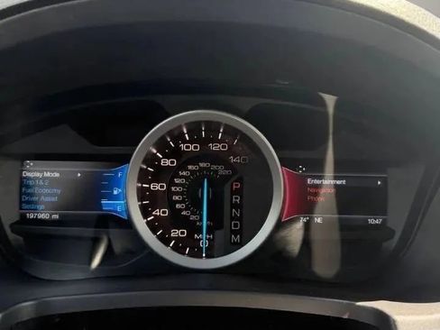Used 2014 Ford Explorer XLT w/ Equipment Group 202A AWD/4WD image 13