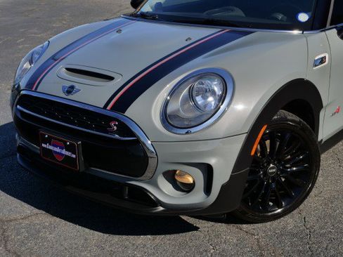 Used 2017 MINI Cooper Clubman S image 48