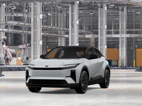 New 2026 Toyota C-HR AWD/4WD image 18