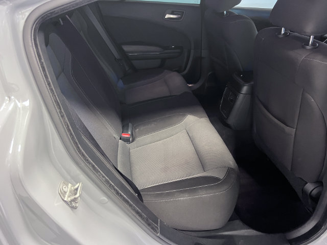 Used 2022 Dodge Charger SXT w/ Blacktop Package RWD image 12