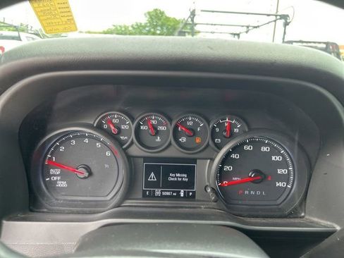 Used 2023 Chevrolet Silverado 1500 Custom AWD/4WD image 19