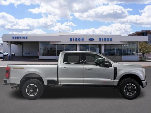 Used 2023 Ford F350 Lariat w/ Lariat Ultimate Package AWD/4WD image 2