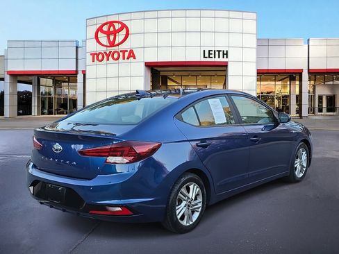 Used 2019 Hyundai Elantra SEL image 5