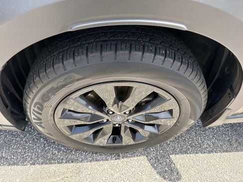 Used 2025 Subaru Outback Onyx Edition w/ Popular Package #2 AWD/4WD image 10