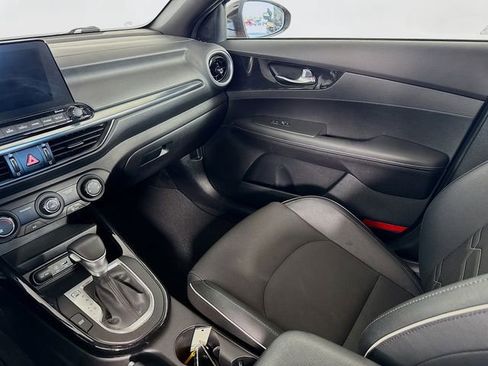 Used 2021 Kia Forte GT-Line image 22