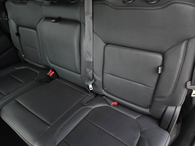 Used 2022 GMC Sierra 1500 SLT AWD/4WD image 13