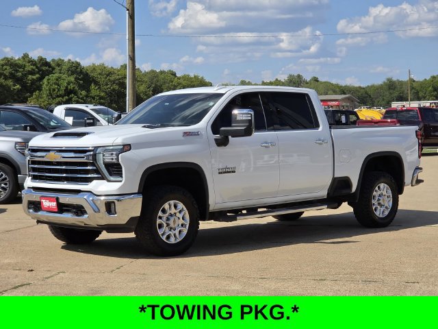 Used 2025 Chevrolet Silverado 2500 LTZ w/ LTZ Texas Edition AWD/4WD image 4