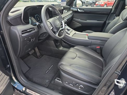 Used 2025 Hyundai Palisade Calligraphy FWD image 10