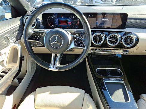 Used 2024 Mercedes-Benz CLA 250 4MATIC image 12